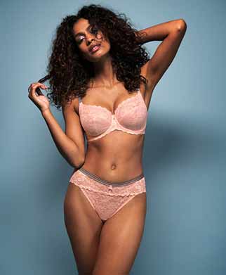 Linea Offbeat Freya lingerie per seni importanti